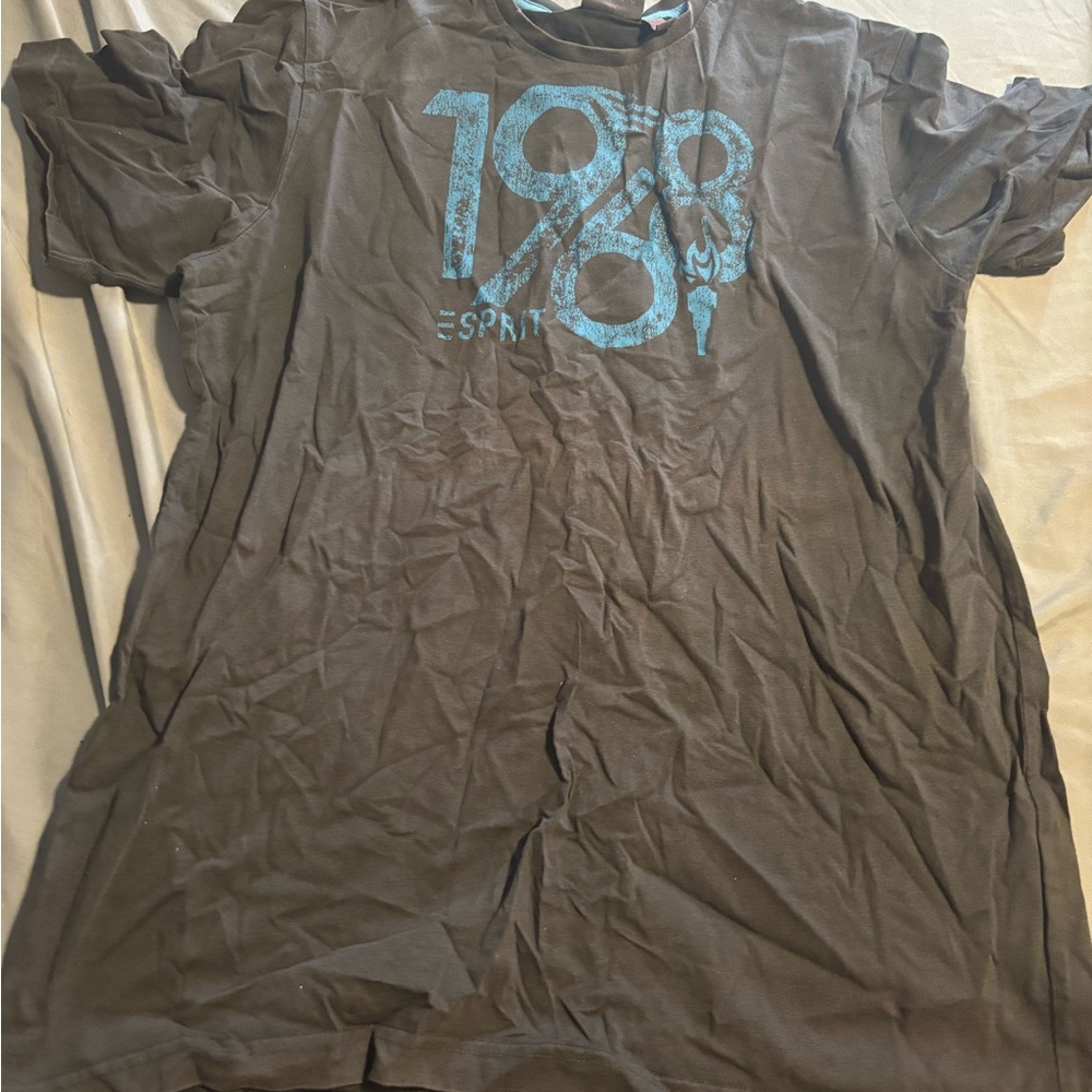Esprit Black Short-Sleeve Tee with Blue '1978' Chest Graphic